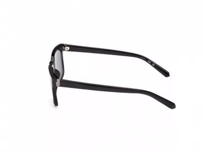 Guess Férfi Fekete Napszemüveg GU 00066 01A