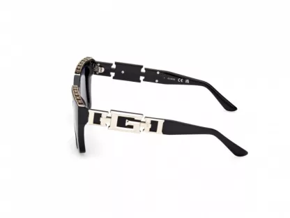 Guess Női Fekete Napszemüveg GU 00156-7915 01A