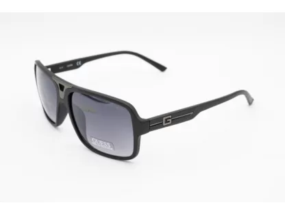 Guess Férfi Fekete Napszemüveg GF 5022 02B